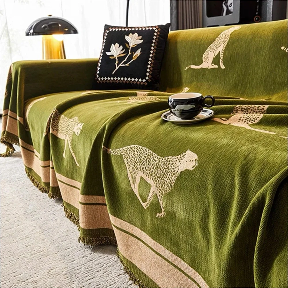 NWOT Elegant Green and Tan Sofa Throw with Cheetah Design